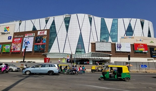 Featured image of Vega City Mall